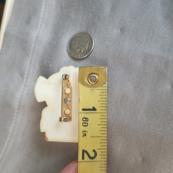 1983 NURSE " CATCH THE CHRISTMAS SPIRIT " Pin - Picture 4 of 4